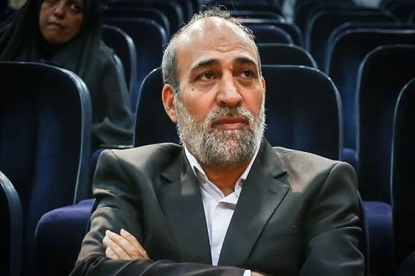ضعف ارتباط اساتید و دانشجویان با توده‌های مردم؛ عامل غفلت دانشگاه از جهاد تبیین