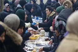 Un événement de collecte de fonds organisé à la mosquée de Londres pour les victimes de séisme