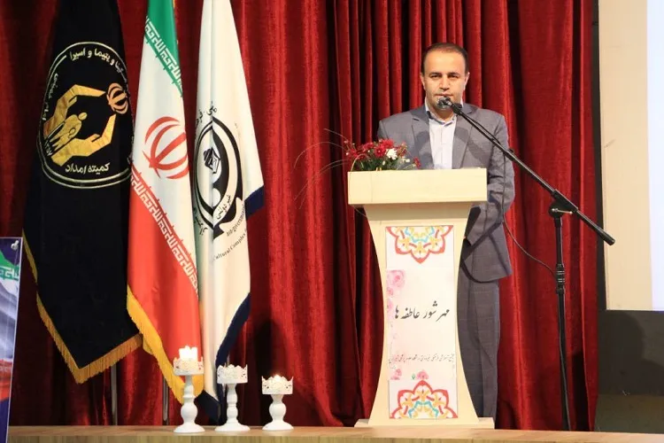 ترویج فرهنگ انفاق و ایثار را در جامعه عملیاتی كنیم