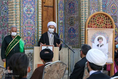 محفل انس با قران در مسجد نصیرالملک‎