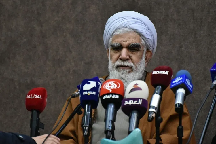 مسئله اصلی مقاومت برگرفته از نسخه قرآن است