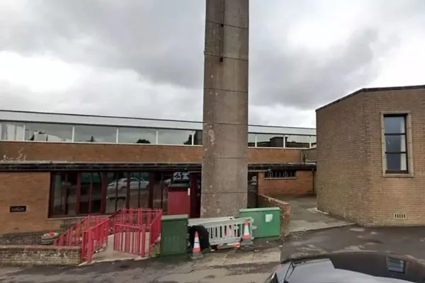 Glasgow: Man Arrested After Mosque Window Smashed While Children Were Inside