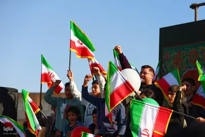موکب دانشگاهیان اصفهان در میدان امام خمینی(ره)