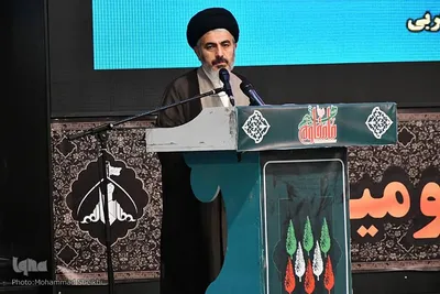 مراسم تجلیل و تکریم پیشکسوتان دفاع مقدس و مقاومت آذربایجان غربی