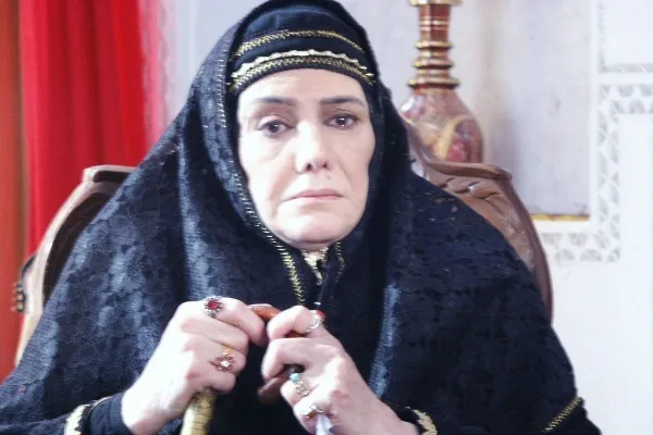 فخری خوروش دار فانی را وداع گفت + فیلم