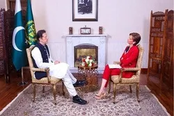 عدم استحکام کے نتیجے میں افغانستان سے پھر دہشت گردی کا خطرہ جنم لے گا، وزیراعظم