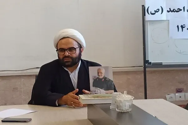 دفاع از مظلوم سیره و راه و روش پیامبر اکرم(ص) است