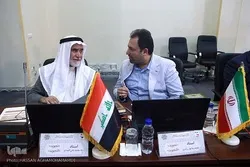 هناك أساتذة کبار في العراق في مجال تعلیم القراءات العشر