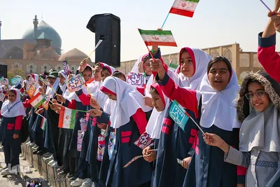 تجمع کودکان اصفهانی در حمایت از کودکان غزه