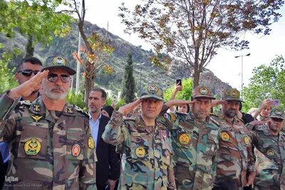استقبال از ۹ نفر از مجروحان ناوچه «دنا»  در شیراز