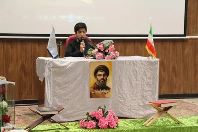 محفل انس با قرآن کریم در ادارات شهرستان ملایر