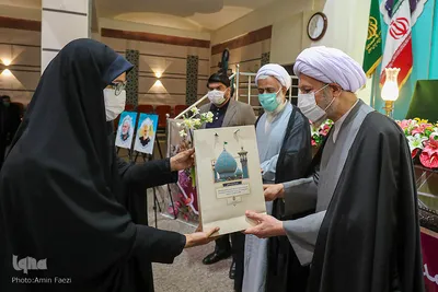 تجلیل از بانوان خادم حرم  شاهچراغ(ع)