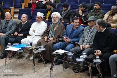 گردهمایی پیروان ادیان توحیدی در اصفهان‎