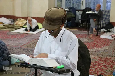 آیین معنوی اعتکاف در مصلی کرج