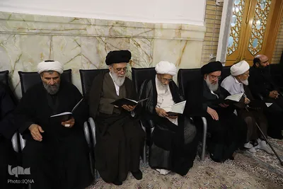 مراسم گرامیداشت رهبر شهید از سوی آیت‌الله مکارم شیرازی
