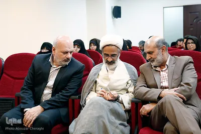 تجلیل از خبرنگار مدافع حرم