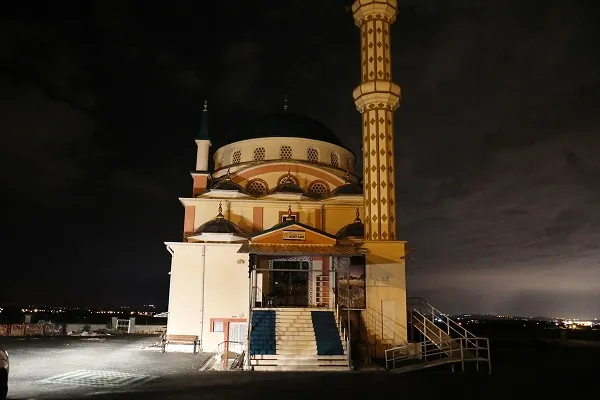 Ankara’da camiye yıldırım düştü