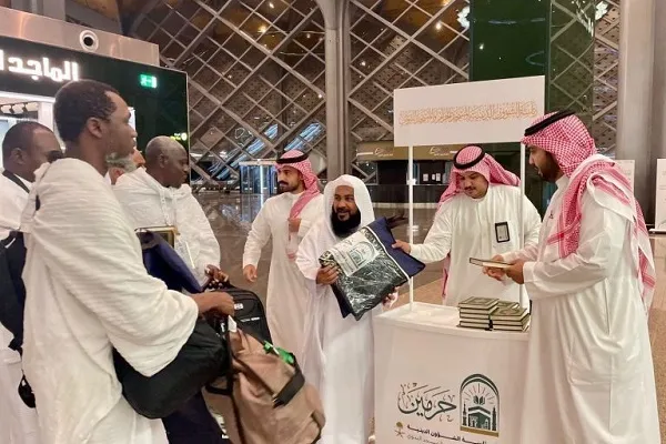 إطلاق أكبر حملة لإهداءات المصاحف ونسخ القرآن وتراجمه في مكة المكرمة