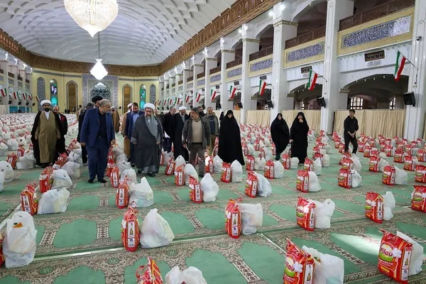 رزمایش اهدای ۱۰ هزار بسته معیشتی در تبریز