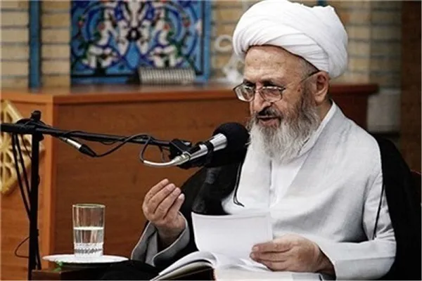 برگزاری سلسله مباحث تفسیر قرآن با حضور آیت‌الله سبحانی در قم