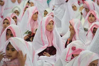 جشن تکلیف دختران دانش آموز در شهرکرد