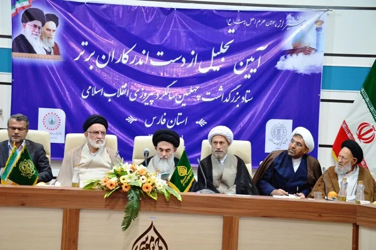 كانونی برای پاسخگویی به شبهات اعتقادی در فضای مجازی تشكیل شود
