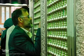 کاروان زیر سایه خورشید در بازار وکیل شیراز