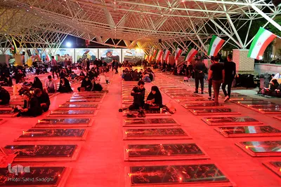 مراسم پرفیض شب قدر در گلزار شهدای وادی رحمت تبریز