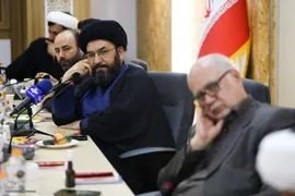 نشست هم‌اندیشی برنامه‌های قرآنی ماه صفر و پیاده‌روی اربعین
