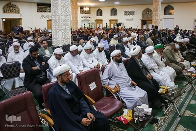 برگزاری جشن هفته وحدت در مسجد رسول اکرم (ص) شیراز