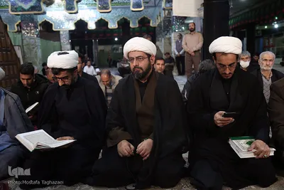 محفل انس با قرآن کاروان قرآنی انقلاب بر سر مزار سپهبد شهید قاسم سلیمانی