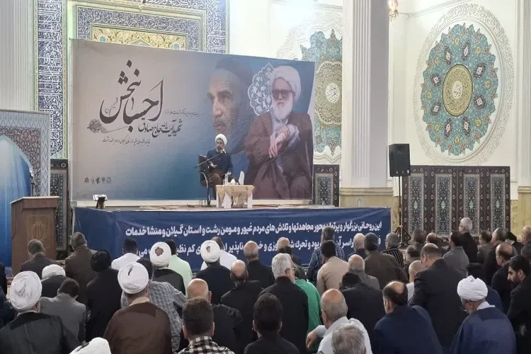 آیت الله احسانبخش نمونه ای کم‌نظیر در خدمت به مردم بود