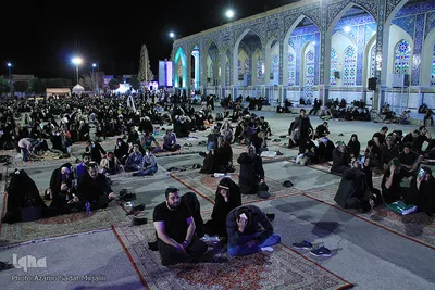 احیای شب بیست و یکم ماه مبارک رمضان در امامزاده سیدجعفر محمد(ع) یزد