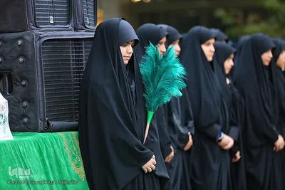 اجتماع دختران دهه هشتادی در گذر فرهنگی چهارباغ‎