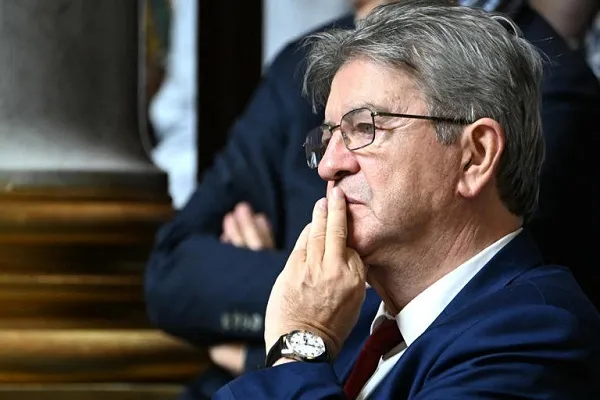 La France insoumise accuse Bruno Retailleau après des actes islamophobes devant des mosquées