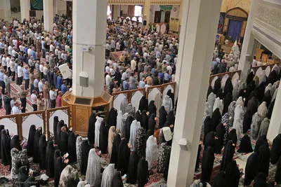 اقامه نماز عید قربان در حرم شاهچراغ(ع)