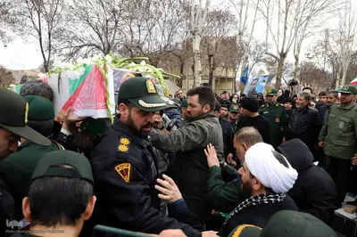 مراسم تشییع و تدفین شهید "احسان غمی تازه کندی" اولین شهید اهری جنگ رمضان در اهر