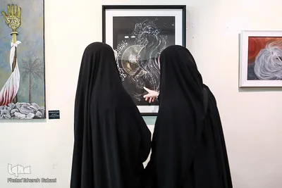 نمایشگاه ماه تمام