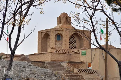 مقبره ابن حسام خوسفی؛ شاعر آیینی