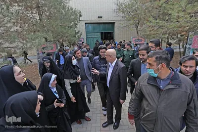 گردهمایی سراسری دانشجویان بسیجی با حضور وزیر علوم