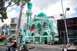 Au cœur de la mosquée des Chams, une journée entre prière, transmission et vie communautaire