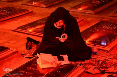 مراسم پرفیض شب قدر در گلزار شهدای وادی رحمت تبریز