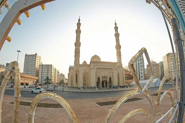 Ramazan başında Şarce'de 30 camii açıldı