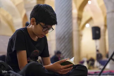 احیای شب 21 رمضان در مسجد وکیل شیراز