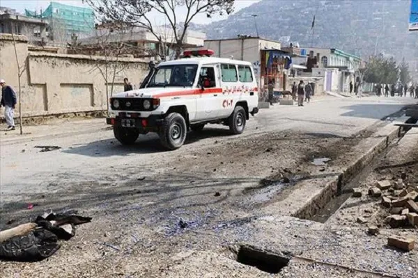 Afganistan'da bombalı saldırı: 12 ölü