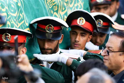 بدرقه پیکر استاد فرشچیان به خانه ابدی(۱)