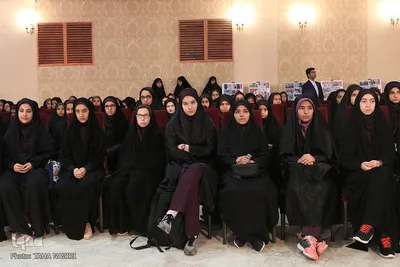 آیین اختتامیه مرحله نهایی مسابقات سراسری قرآن بانوان در اراک