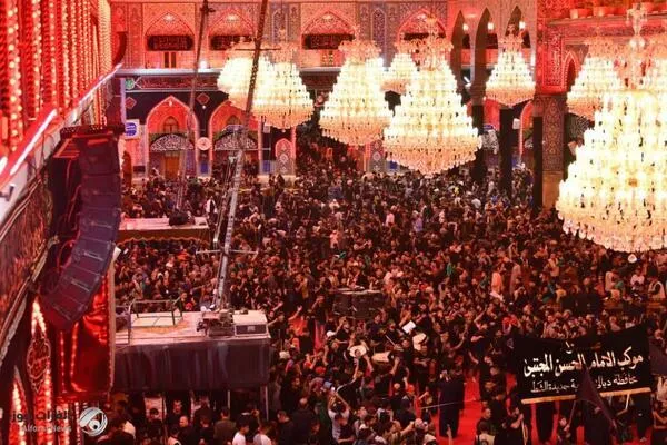 Sebilangan besar jemaah ziarah Husaini di Karbala pada malam Arbain + Gambar