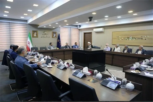 تألیف مبتنی بر فرهنگ ایرانی اسلامی ضروری است