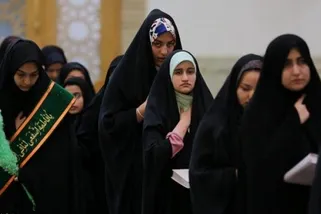 حرم حضرت معصومه(س)؛ پذیرای دختران منتظر‌القائم(عج)